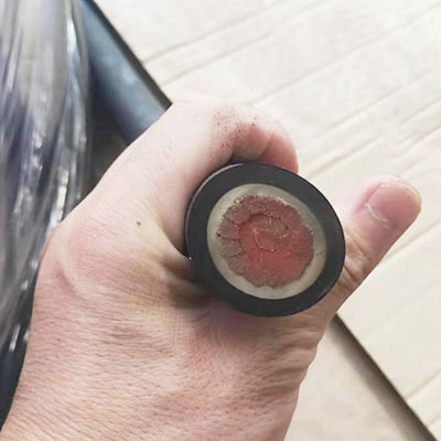 新型熱(re)塑彈性(xing)體線纜(lǎn)