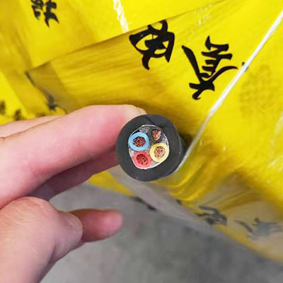 新型熱(rè)塑彈性(xìng)體電纜(lan)